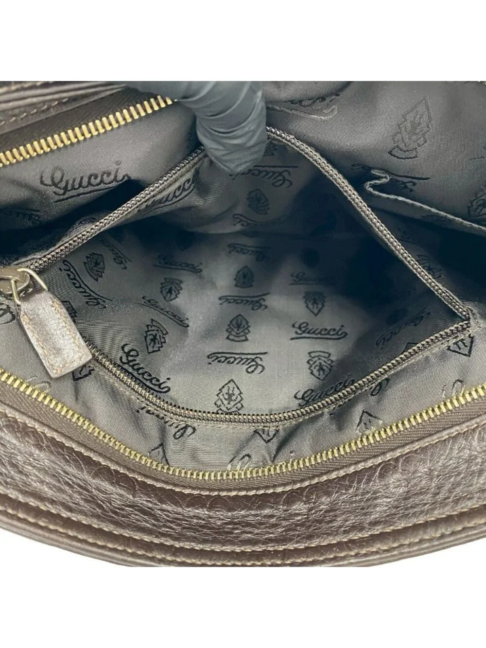Gucci Guccissima GG Logo Leather Shoulder Bag Crossbody Pochette Brown